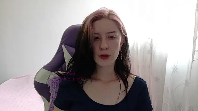 Snapshot of sunshine_girl9 chatting on 26, 3, 2026 sunshine girl9 online show from 26, 3, 2026