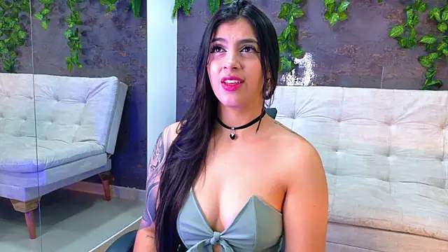 emily jones 1 online show from 14, 11, 2025