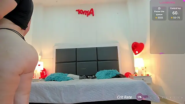 Aslhyn Gomez online show from 24, 2, 2025