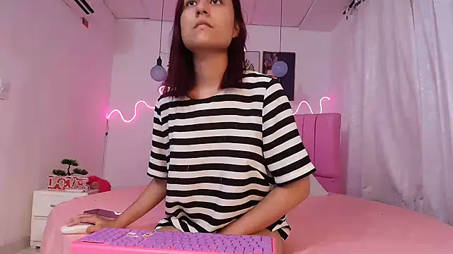 Azul horney online show from 13, 9, 2025