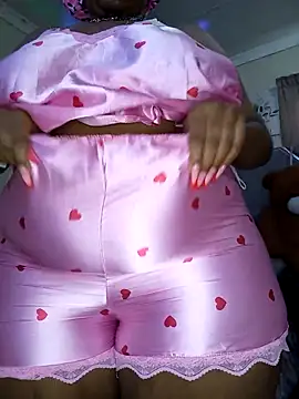 CocoBootyyy online show from 13, 11, 2025