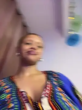 Snapshot of Charlotee_ chatting on 3, 2, 2025 Charlotee  online show from 3, 2, 2025