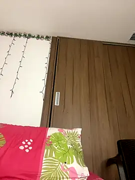 Snapshot of Charlotee_ chatting on 31, 10, 2025 Charlotee  online show from 31, 10, 2025