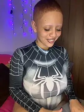 Snapshot of Charlotee_ chatting on 1, 11, 2025 Charlotee  online show from 1, 11, 2025