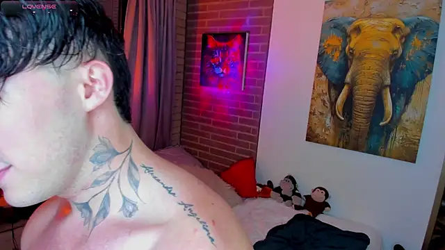 Snapshot of liam_oficial02 chatting on 1, 4, 2026 liam oficial02 online show from 1, 4, 2026