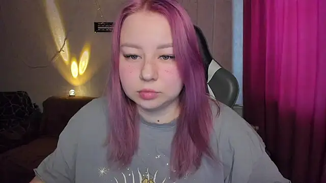 Milafoxxxy online show from 28, 11, 2025