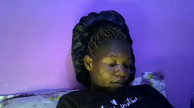 Snapshot of Cute_tamara chatting on 22, 12, 2024 Cute tamara online show from 22, 12, 2024