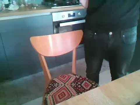 Snapshot of giorgakaci69 chatting on 23, 12, 2024 giorgakaci69 online show from 23, 12, 2024