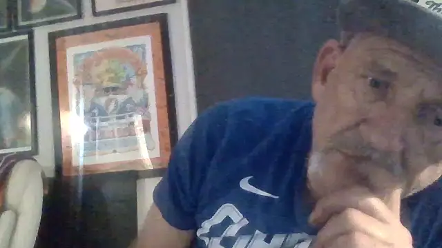 Snapshot of den-rock4u chatting on 15, 9, 2025 den-rock4u online show from 15, 9, 2025