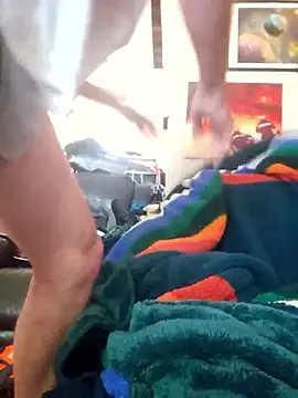 Snapshot of den-rock4u chatting on 7, 4, 2026 den-rock4u online show from 7, 4, 2026