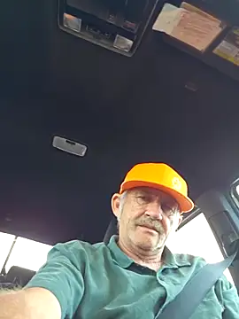 Snapshot of den-rock4u chatting on 13, 4, 2026 den-rock4u online show from 13, 4, 2026