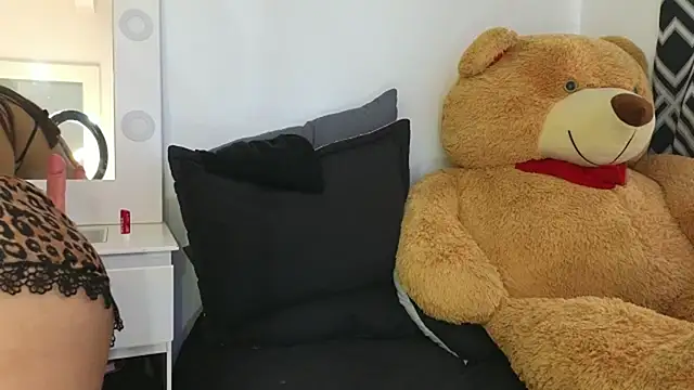 Dj scarlettmorreti online show from 13, 2, 2025