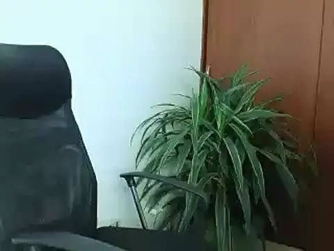 Dj scarlettmorreti online show from 20, 2, 2025