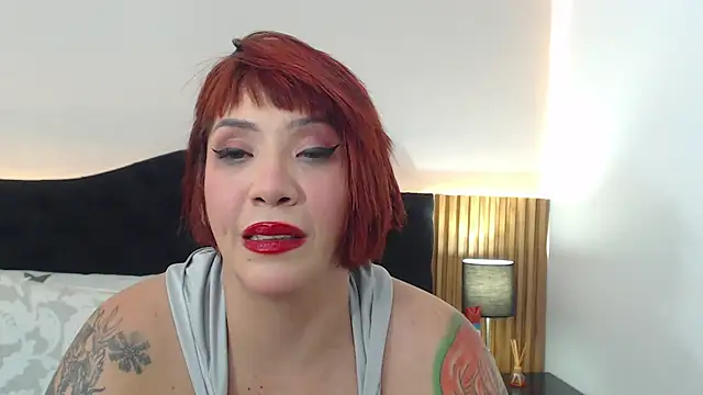 EmiliaKurt online show from 3, 11, 2025