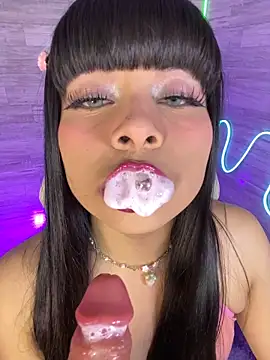 Snapshot of Bubalu_Uwwu chatting on 28, 11, 2025 Bubalu Uwwu online show from 28, 11, 2025