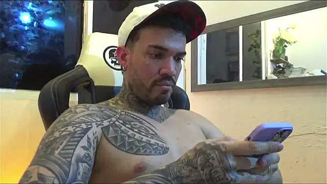 Angel sex latin online show from 26, 1, 2025