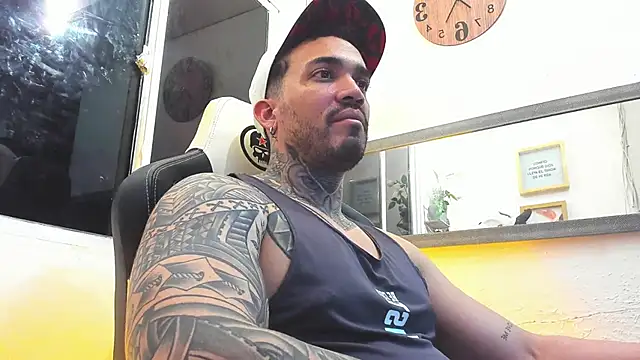 Angel sex latin online show from 3, 2, 2025