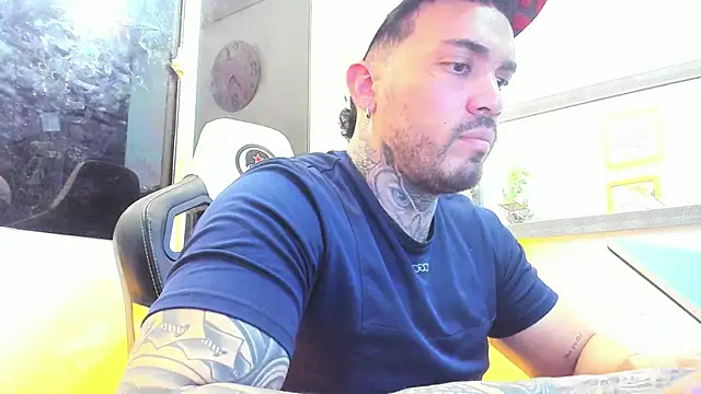 Angel sex latin online show from 4, 2, 2025