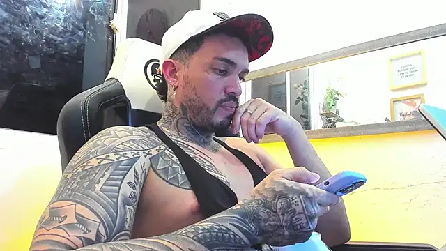 Angel sex latin online show from 5, 2, 2025