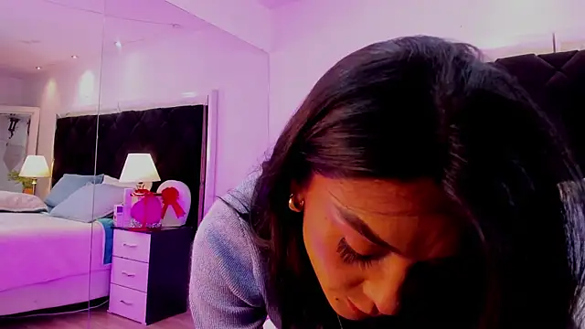 Holly Brensonexx  online show from 16, 2, 2025