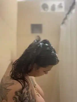 miacanela xo online show from 14, 12, 2025