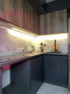 Melisa Ester online show from 5, 3, 2025