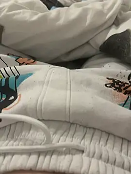 Snapshot of bdsm19 chatting on 5, 2, 2026 bdsm19 online show from 5, 2, 2026