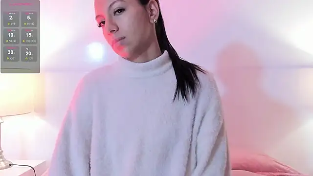 Tamaraakins online show from 4, 12, 2025