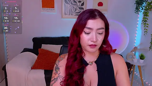 ViolettCastel online show from 2, 7, 2026