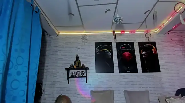 Kimmymadison- online show from 28, 2, 2025