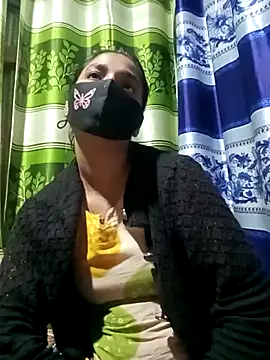 Snapshot of Aruyeshi- chatting on 12, 2, 2025 Aruyeshi- online show from 12, 2, 2025