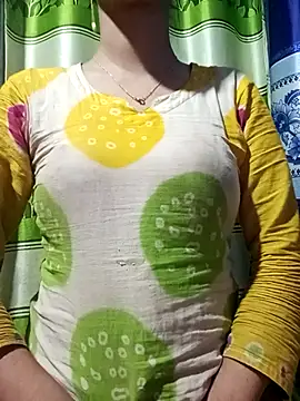 Snapshot of Aruyeshi- chatting on 13, 2, 2025 Aruyeshi- online show from 13, 2, 2025