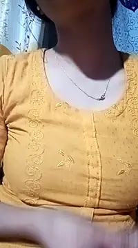 Snapshot of Aruyeshi- chatting on 28, 2, 2025 Aruyeshi- online show from 28, 2, 2025