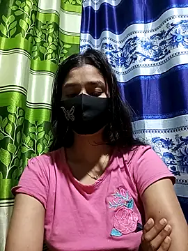 Snapshot of Aruyeshi- chatting on 10, 3, 2025 Aruyeshi- online show from 10, 3, 2025