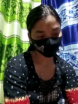 Snapshot of Aruyeshi- chatting on 11, 3, 2025 Aruyeshi- online show from 11, 3, 2025