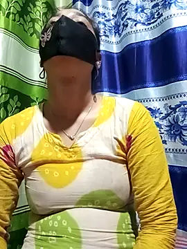 Snapshot of Aruyeshi- chatting on 16, 3, 2025 Aruyeshi- online show from 16, 3, 2025