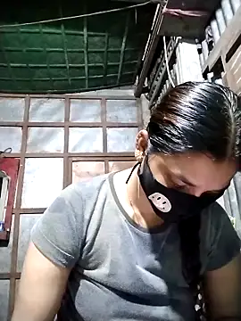 Snapshot of Aruyeshi- chatting on 8, 10, 2025 Aruyeshi- online show from 8, 10, 2025