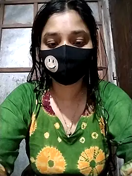 Snapshot of Aruyeshi- chatting on 29, 10, 2025 Aruyeshi- online show from 29, 10, 2025