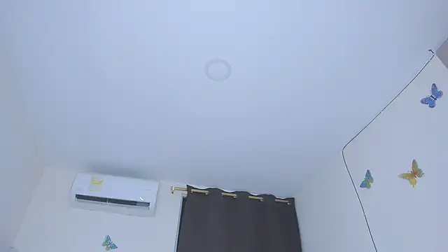 sofiacastillo01 online show from 9, 3, 2026