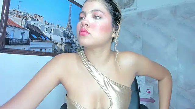 Snapshot of sofiacastillo01 chatting on 29, 5, 2026 sofiacastillo01 online show from 29, 5, 2026