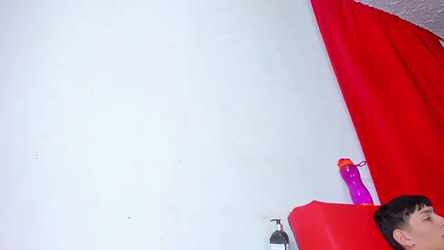 Snapshot of Extreme_Team8 chatting on 21, 2, 2025 Extreme Team8 online show from 21, 2, 2025