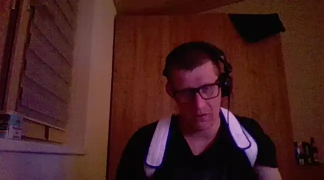 Bigthroaterboy online show from 2, 3, 2025