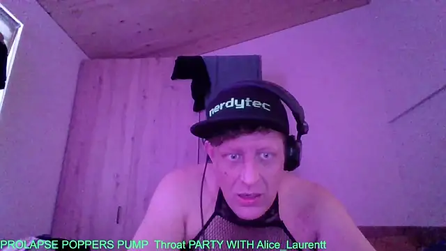 Bigthroaterboy online show from 5, 10, 2025