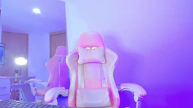 Snapshot of angelinalodge1 chatting on 27, 2, 2025 angelinalodge1 online show from 27, 2, 2025