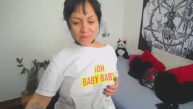 lili peach online show from 15, 3, 2025