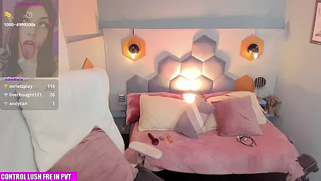 Melissa Koster online show from 10, 1, 2025