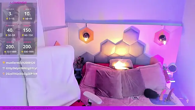 Melissa Koster online show from 6, 3, 2025