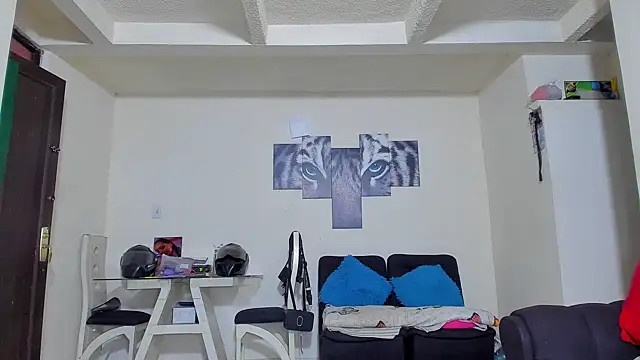 Snapshot of kerlysmith_24 chatting on 16, 3, 2026 kerlysmith 24 online show from 16, 3, 2026