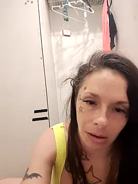 Snapshot of vvictoria_xxx chatting on 25, 9, 2025 vvictoria xxx online show from 25, 9, 2025