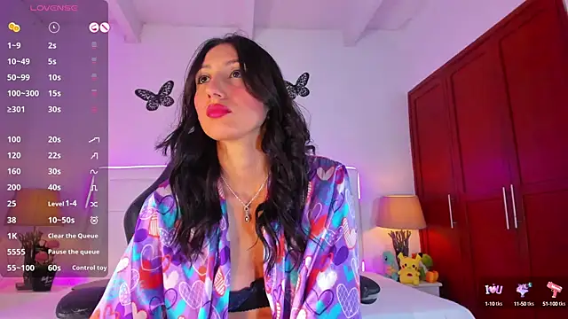 Snapshot of LyaEvanss chatting on 8, 1, 2025 LyaEvanss online show from 8, 1, 2025